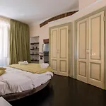 Vincenzo Monti Apartment