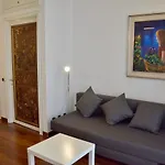 New Renovated Apartment With Balcony Porta Romana