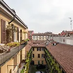 Duplex Incantevole Sui Tetti Nel Cuore Dei Navigli