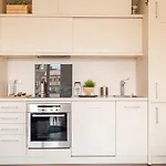 The Best Rent - Bright Two Rooms Apartment Near Cattolica University