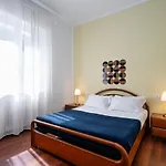 Hemeras Boutique Homes - 6 Design Apartments Near The Expo District