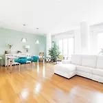 Loreto Elegant Flat