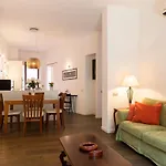 De Angeli - 2 Bedroom Apartment