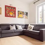 The Best Rent - Gorgeous Two-Bedroom Apartment Close To Cinque Giornate Square