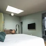 Bluemoon Apartments R&R
