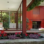 Danae Home