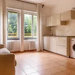 Via Serrati 21