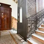 Vallazze Luxury Halldis Apartment