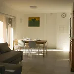 via Govone - Ampio e Luminoso Appartamento con Terrazza