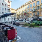 Spacious & Comfortable Apartment In Duomo By Easylife