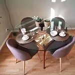 Elegant Apartment Near Brera Area