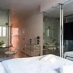 Youhosty - Duomo Studio Apartment