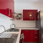 Vintage Apartment In Corvetto Area