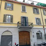 Bilocale di Ringhiera in Corso Como/Garibaldi