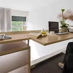 Contempora Apartments - Bertani 10