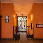 The Best Rent - One-Bedroom Apartment In Cenisio District