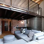 Lancetti Stylish Loft