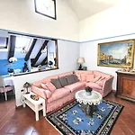Wonderful Penthouse In The Heart Of Milan