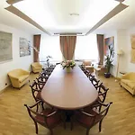 Hotel Bristol