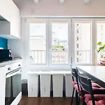 Cozy Apartment Near Central Station