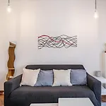 Easylife - Colorful Apartment In Porta Venezia District