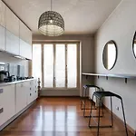 Castello Luxury Apartment - In The Heart Of Milan