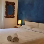 Altido Cosy 2-Bed Flat In Milan\'S Heart