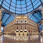 Luxury Galleria Apt - Milan Duomo