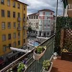 Beautiful Floral Apartment On Navigli