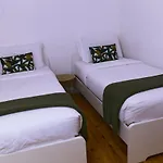 La Villa Bed & Breakfast