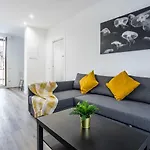 2 Bedrooms Apt With Terrace - Nolo Area Via Varanini