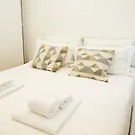 Prestige Boutique Homes - Colonne Di San Lorenzo