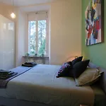 Modern Apartment Close To Shopping District