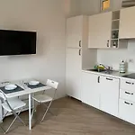 Studio In Milan - Nolo
