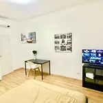Camera Con Bagno Privato - Zona Bocconi