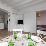 Turro Cozy Apartment