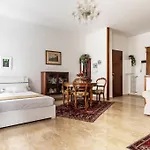Gorky Flexyrent Apartment