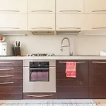 Lovely Studio - Heart Of Milan