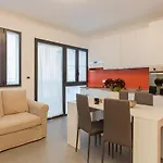 Cozy Apartment - Polesine