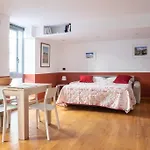 Comfortable Flat In Porta Romana