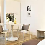 Easylife - Caloroso Bilocale Con Spazio Esterno In Zona Nolo