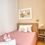 Joivy Old Milan Navigli Family Apartments