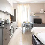 Easylife - Accogliente Residenza A Due Passi Dal Duomo