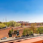 Khl Apartments