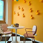 Wonderland Apartment In Milan Shopping Area, Ac, Wifi And Subway