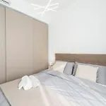 Cozy Private Flat - Mm Marche 7 Min