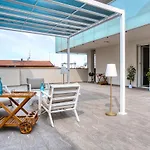 Just Urban Stays - Apartment With 90Sqm Terrace - Solari