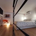 Via Scaldasole 14