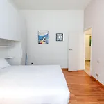 Apartment In The Center - 20\' Walk From Duomo