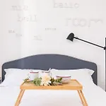 Compact And Charming Studio Porta Venezia